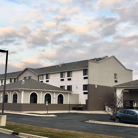 奥斯威戈贝斯特韦斯特酒店 Oswego 外观 照片